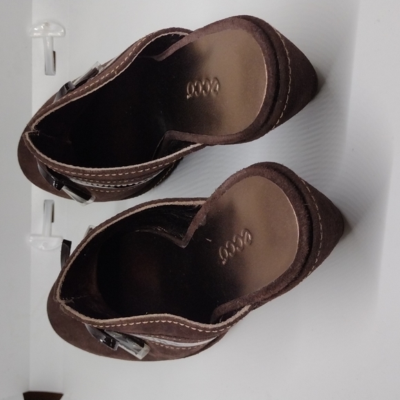 Dark Brown ECCO Suede Wedge Clogs NWOT Sz 37 6.5 Leather Trim Tassels 2.75 Heels - Picture 2 of 5